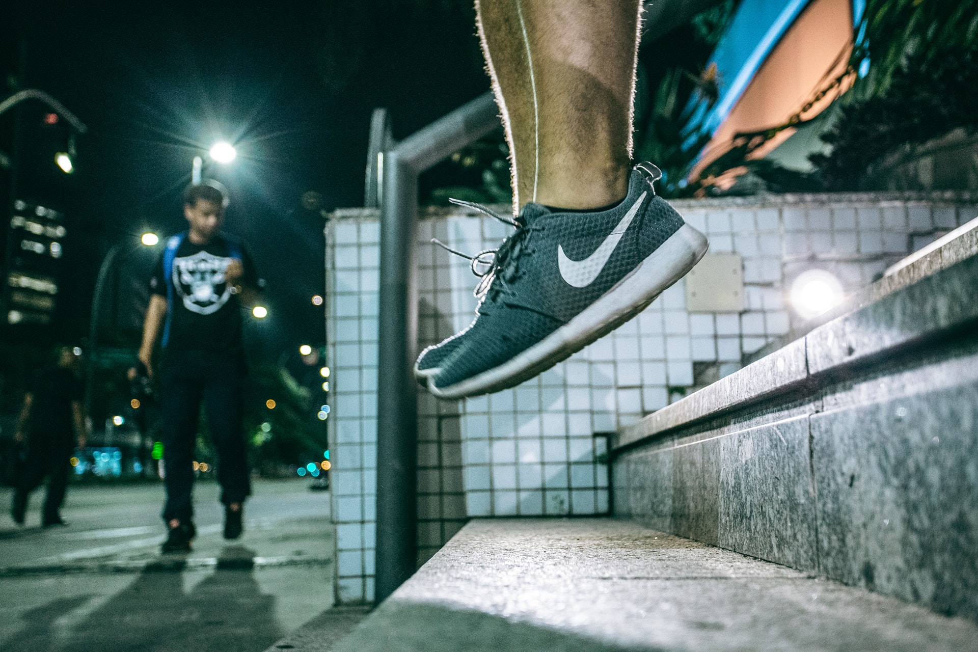 11 Tips That Will Keep You Safe During A Night Run // Long Run Living