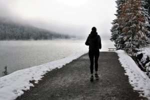 7 Ways To Stay Warm On A Winter Run // Long Run Living