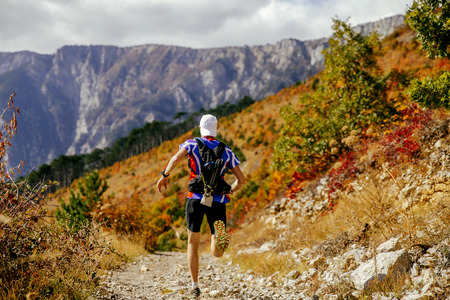 12 Practical Trail Running Tips For Beginners // Long Run Living