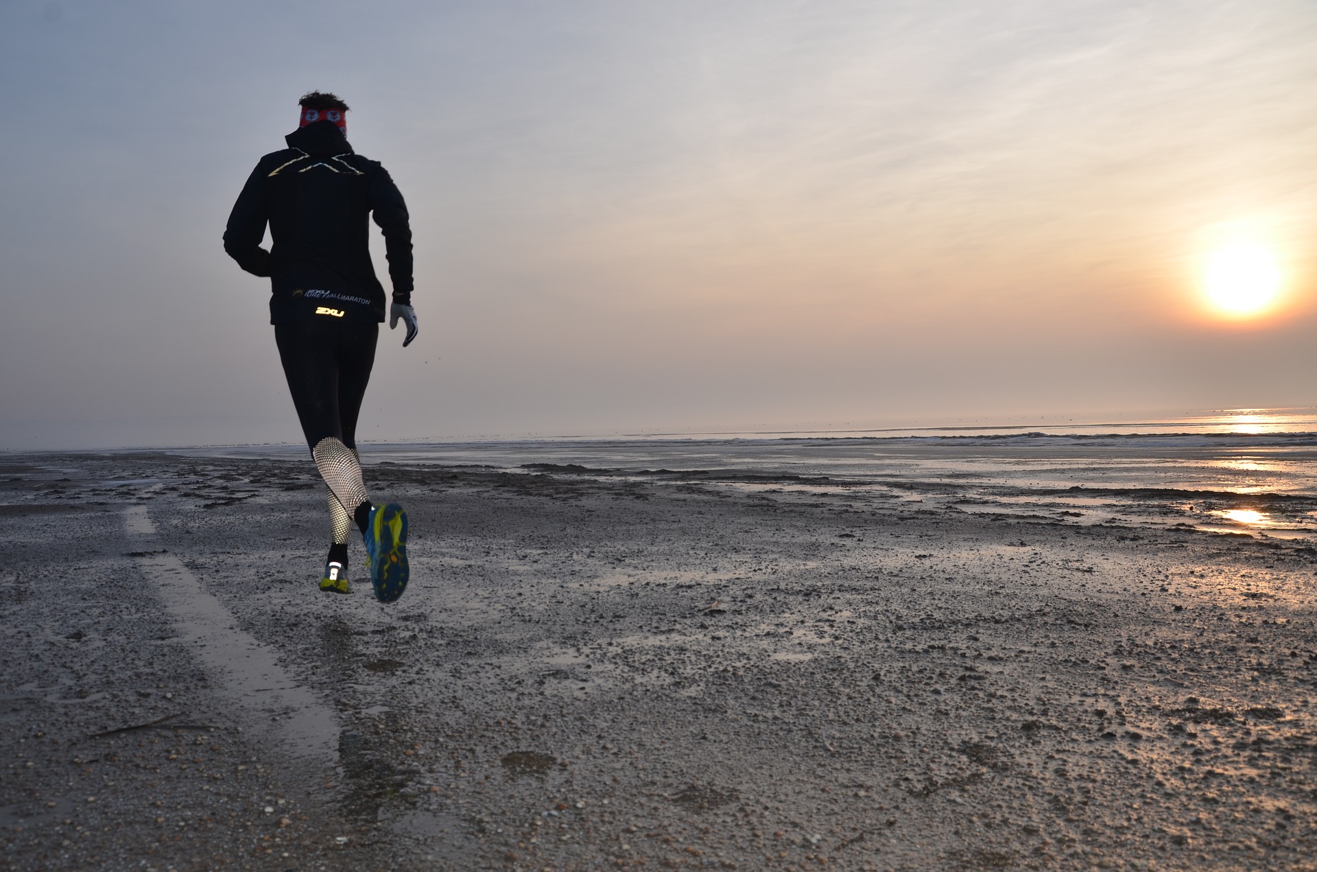 Run Further With These 17 Uncommon Principles // Long Run Living